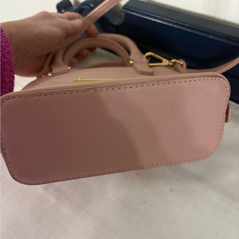 Betsey Johnson Mini Crossbody with Bow and Heart Charm - Picture 5 of 9